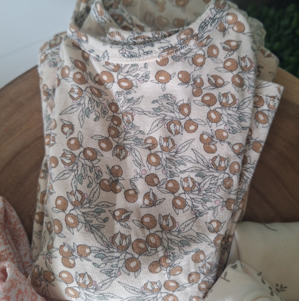 Floral and Patterned Kids Pajamas Set Of 3 - Picture 8 of 10